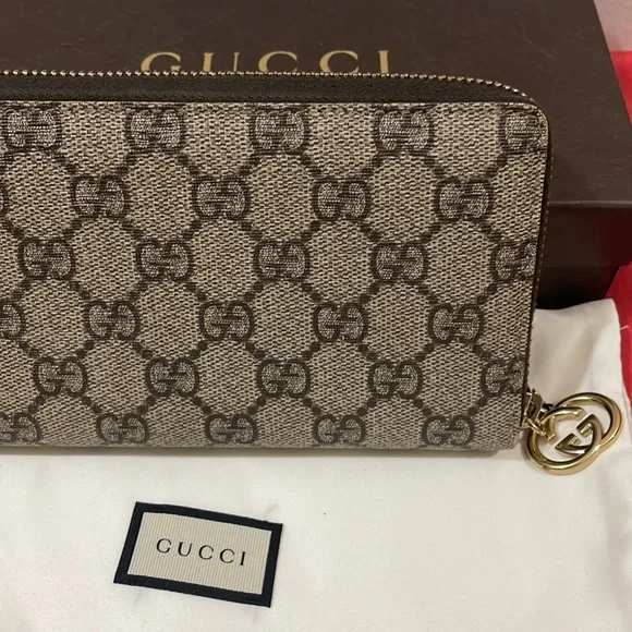 Sold‼️‼️Authentic Gucci Monogram Long Zippy Wallet💓 - Picture 13 of 17